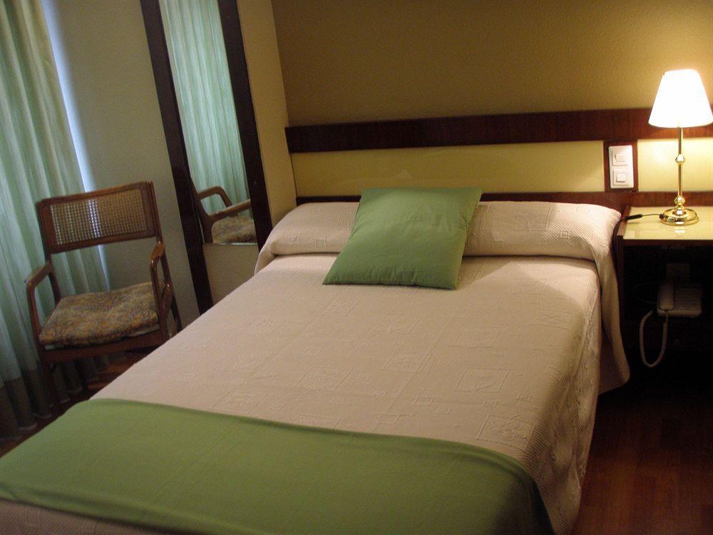 Hotel Madrid Bierzo Ponferrada Eksteriør bilde